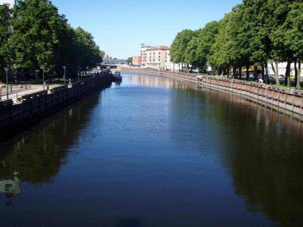 Danes Apartment By The River Klaipeda Ngoại thất bức ảnh